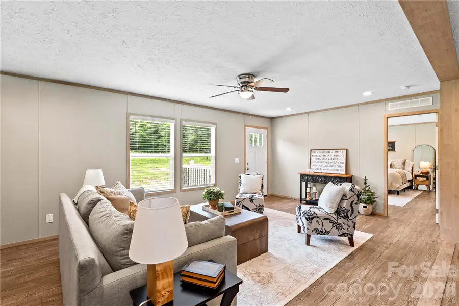 1080 E Memorial Highway, Harmony, NC 28634 - #2