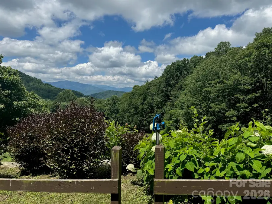 35 Flying Hawk Way, Clyde, NC 28721 - #2