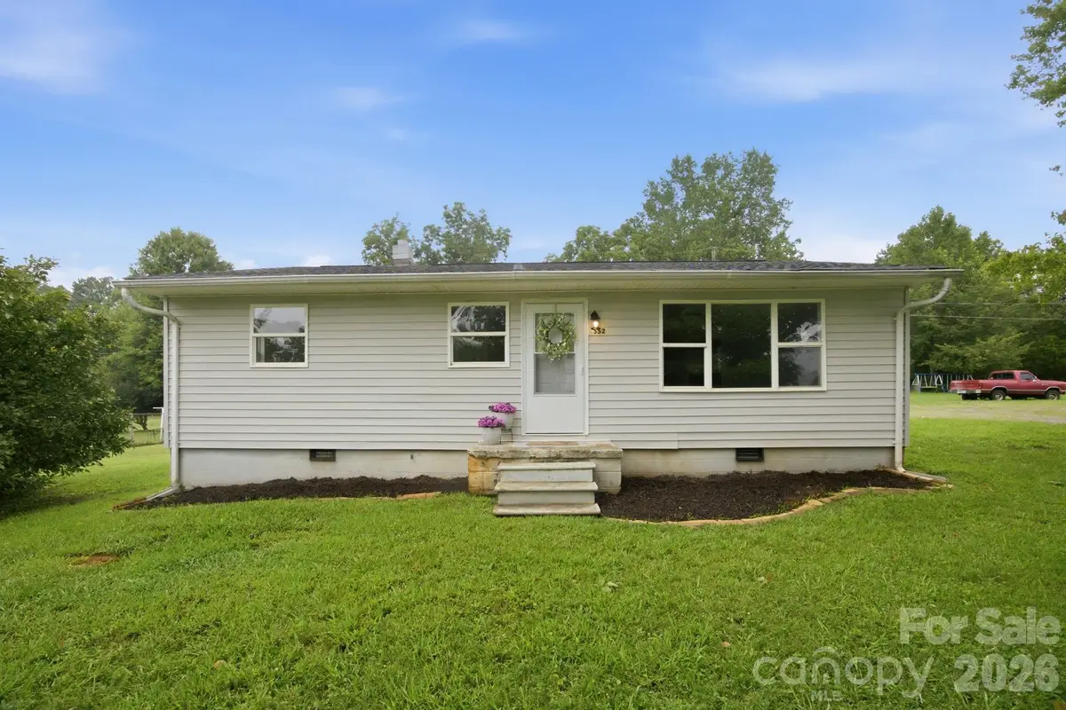 552 Old Nc 277 Road, Bessemer City, NC 28016 - #1