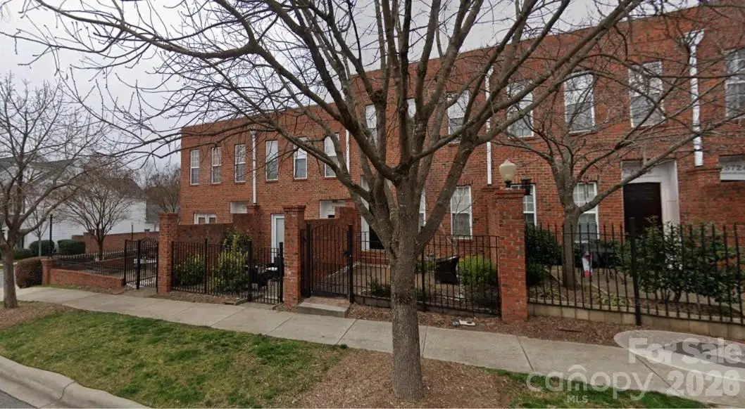 5732 Village Drive Nw, Concord, NC 28027 - #1