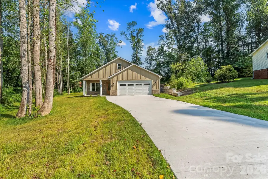 156 Oakdale Drive, Morganton, NC 28655 - #2
