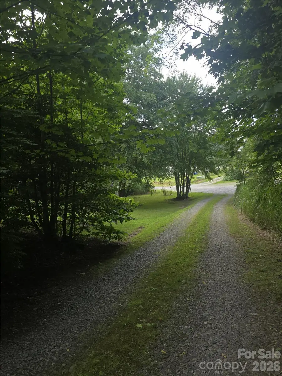 192 Lady Bug Lane, Penrose, NC 28766 - #2