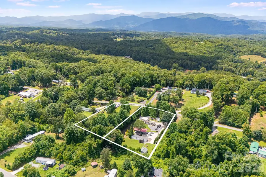 340 and 298 Apache Path, Marion, NC 28752 - #3