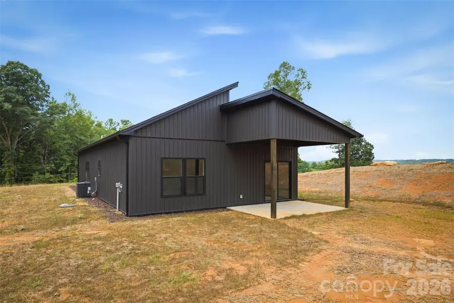 917 Overlook Drive Sw, Lenoir, NC 28645 - #3