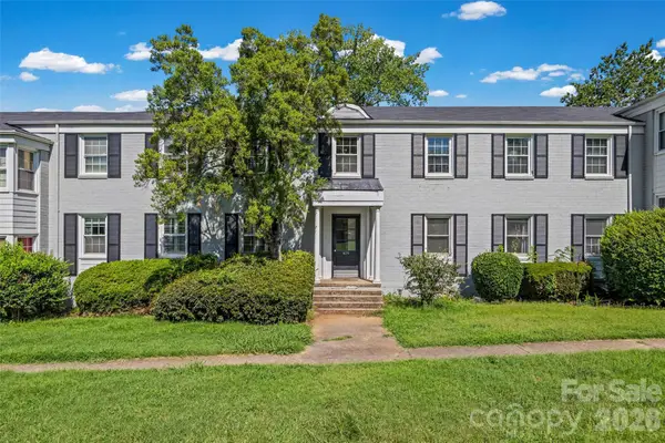 419 Wakefield Drive #D, Charlotte, NC 28209