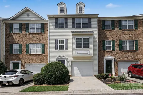308 Langhorne Drive, Mount Holly, NC 28120