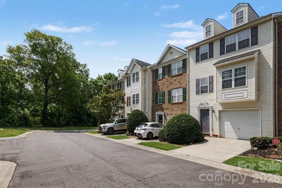 308 Langhorne Drive, Mount Holly, NC 28120 - #3