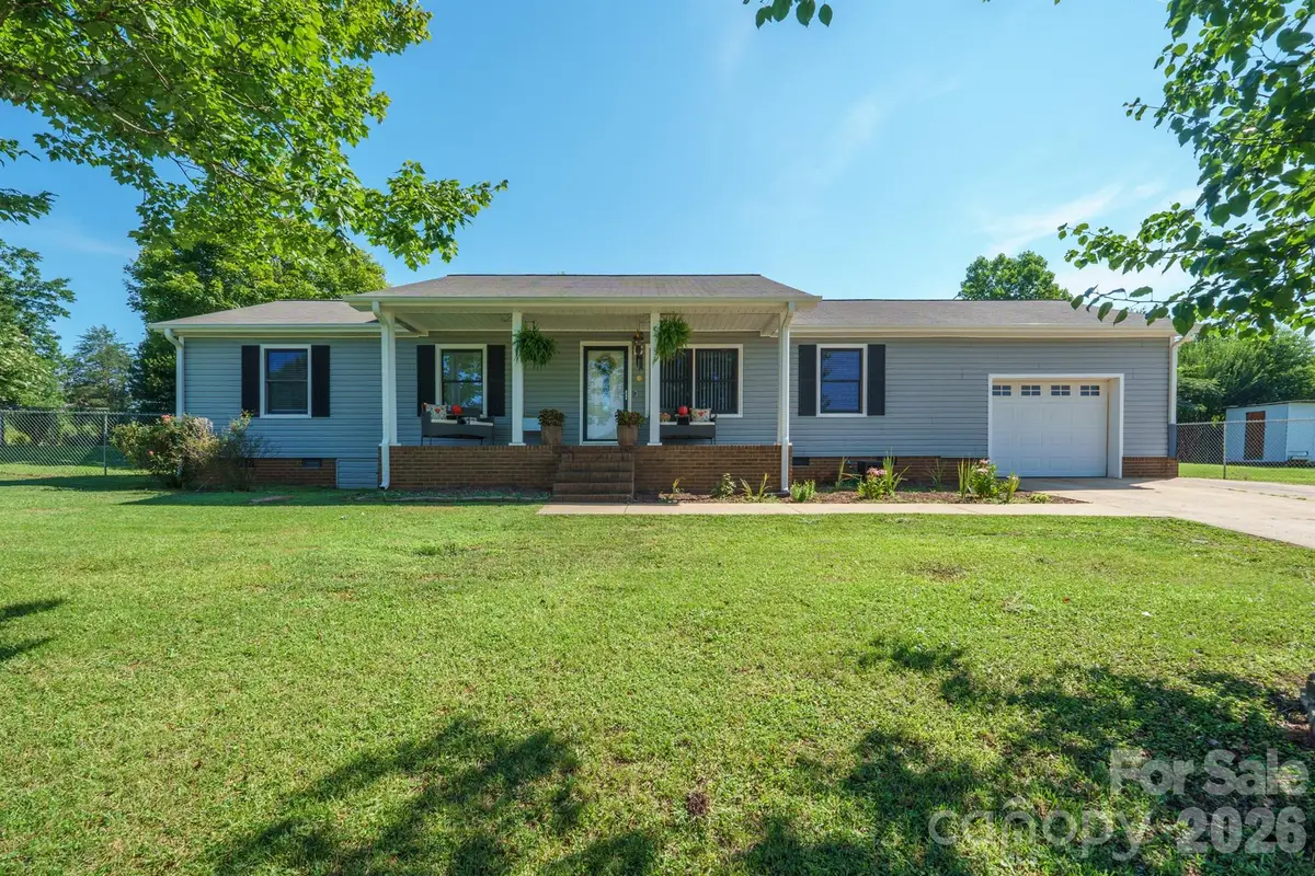 2384 Country Hollow Road, Conover, NC 28613 - #1