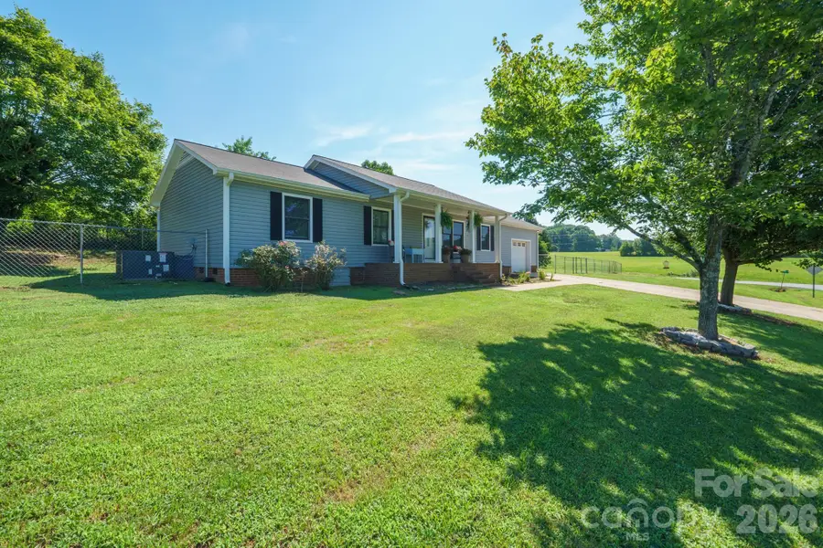 2384 Country Hollow Road, Conover, NC 28613 - #3