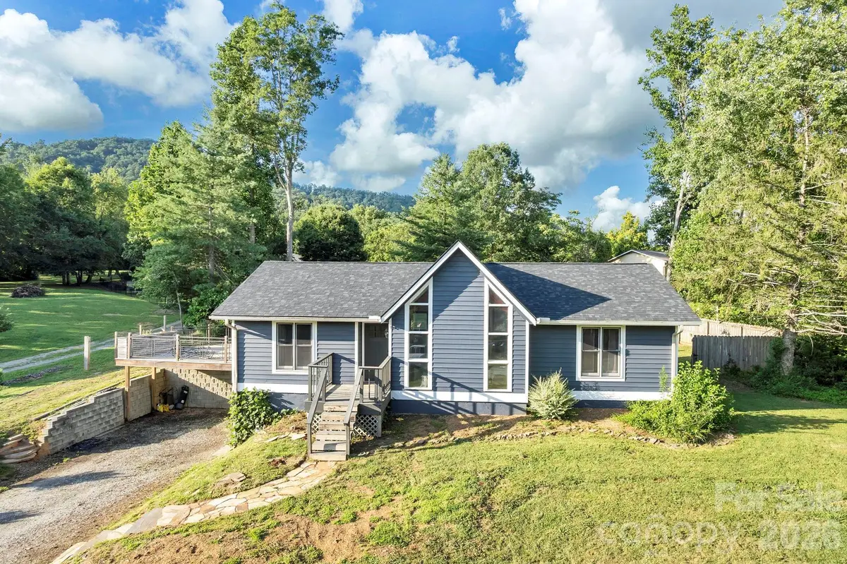 33 Souther Road, Hoopers Creek, NC 28732 - #1