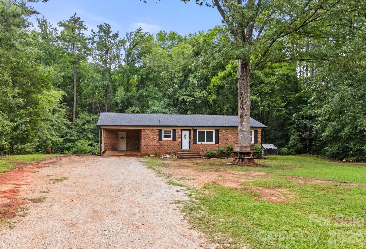 3104 University Drive, Lancaster, SC 29720 - #1