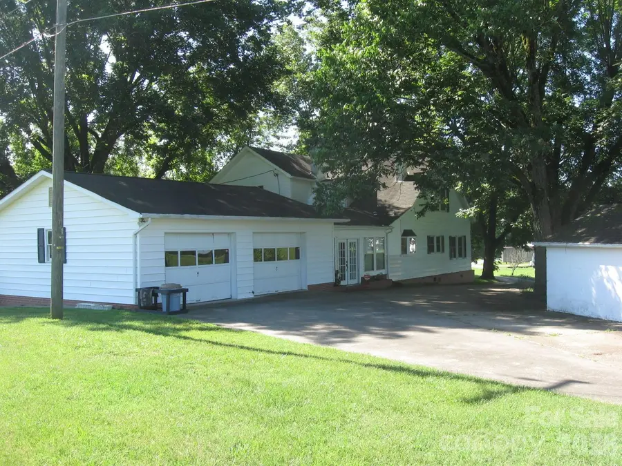 3817 Hartland Road, Lenoir, NC 29845 - #2