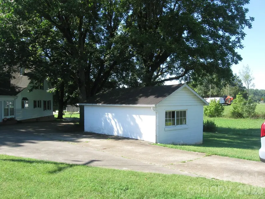 3817 Hartland Road, Lenoir, NC 29845 - #3