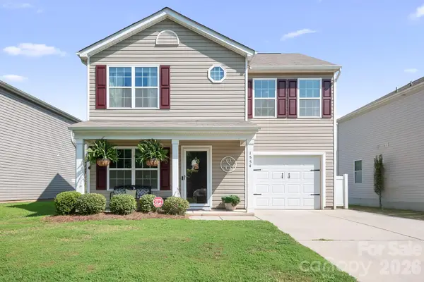 1554 Lilly Springs Place, Dallas, NC 28034
