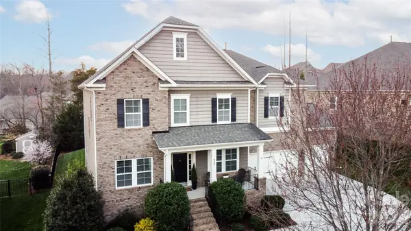 404 E Waterlynn Road, Mooresville, NC 28115