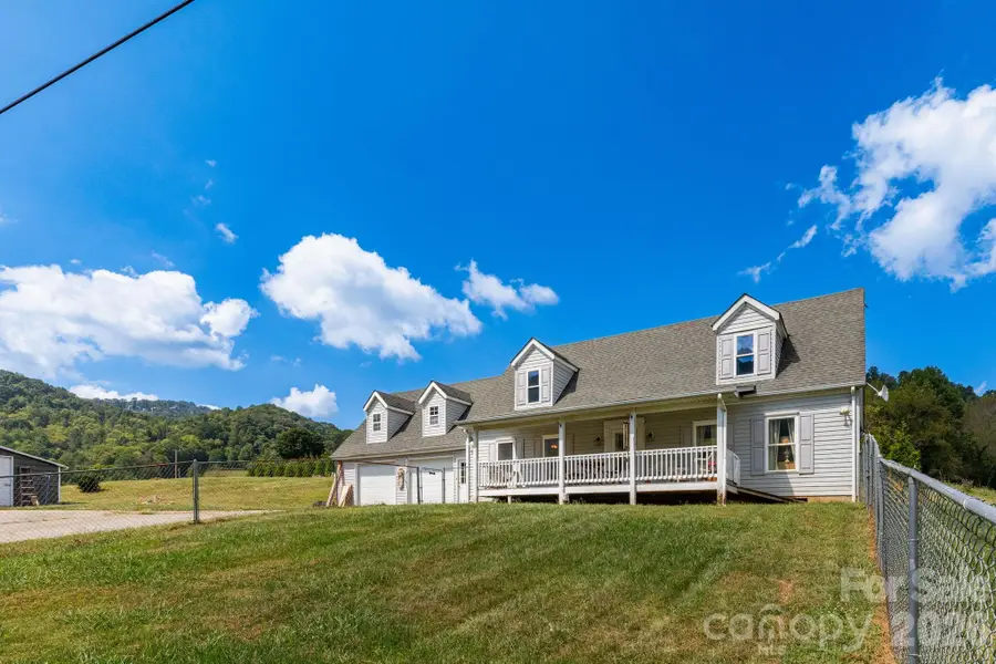 378 Yates Cove Road, Waynesville, NC 28785 - #3