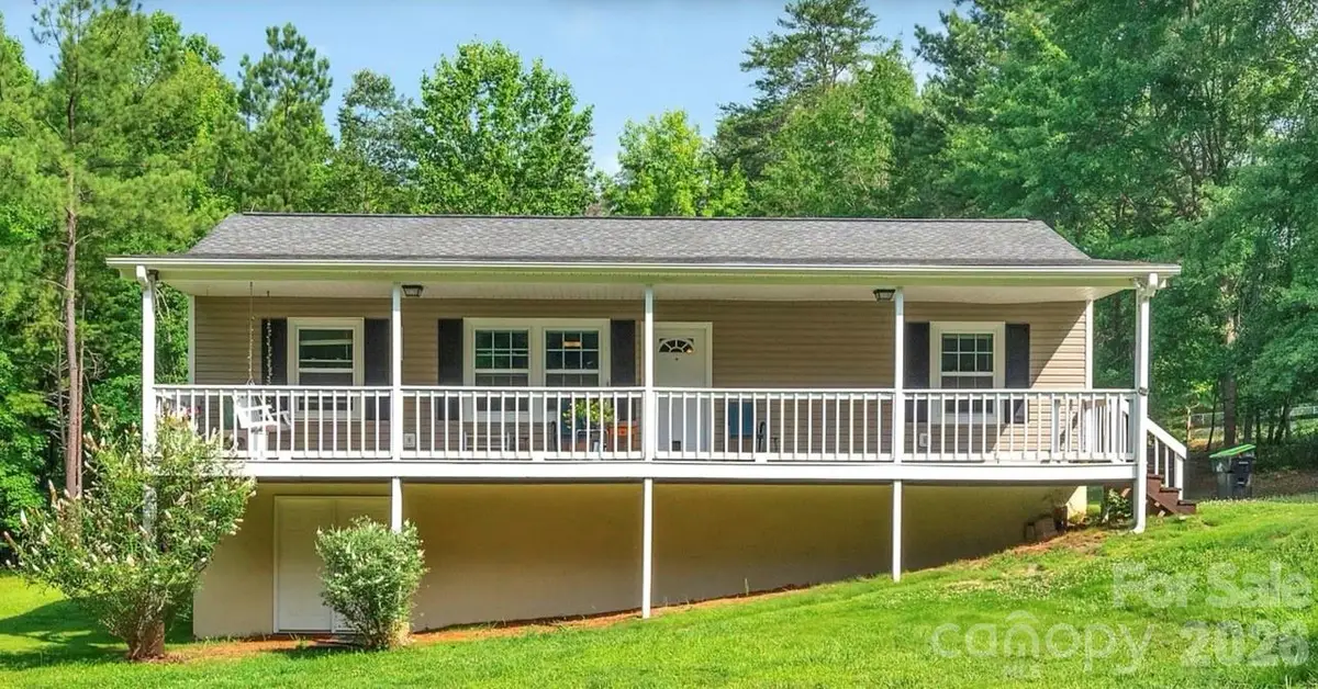 1095 E Prince Road, Landrum, SC 29356 - #1