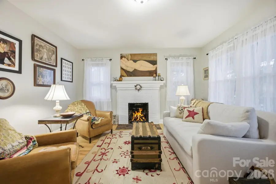 1207 Willow Road, Hendersonville, NC 28739 - #3