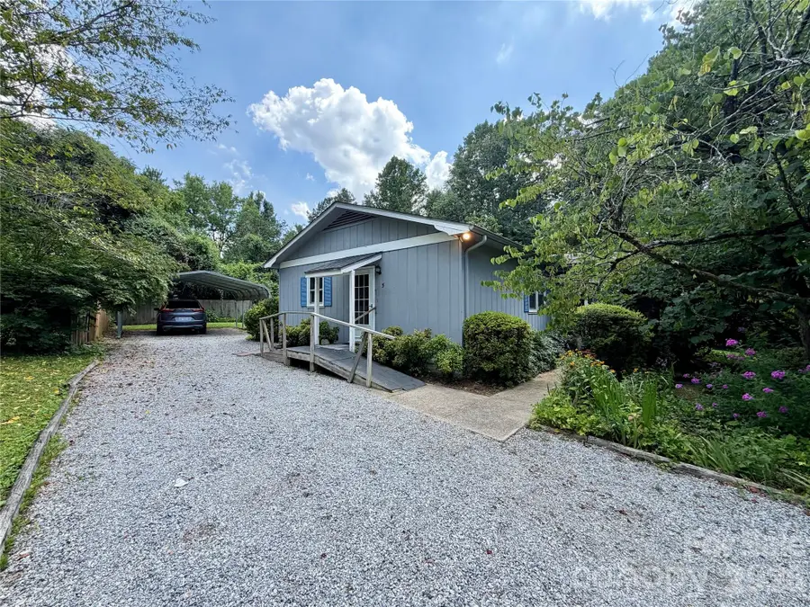 5 Dewberry Drive, Hendersonville, NC 28792 - #2