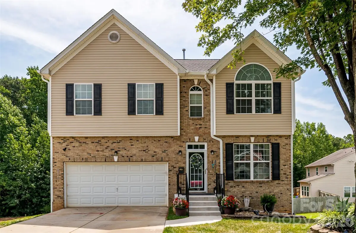4816 Eagle Creek Drive, Charlotte, NC 28269 - #1