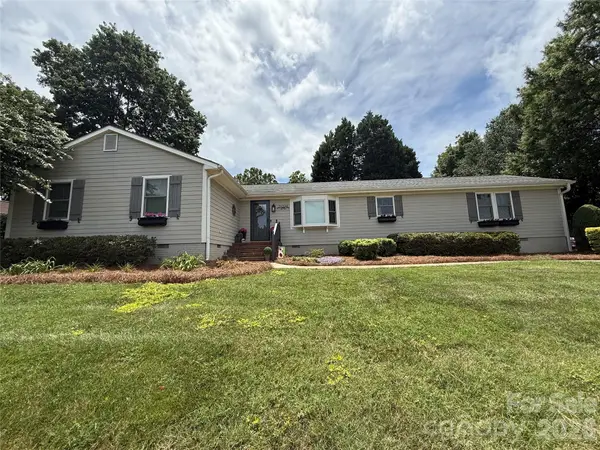 21334 Sandy Cove Road, Cornelius, NC 28031
