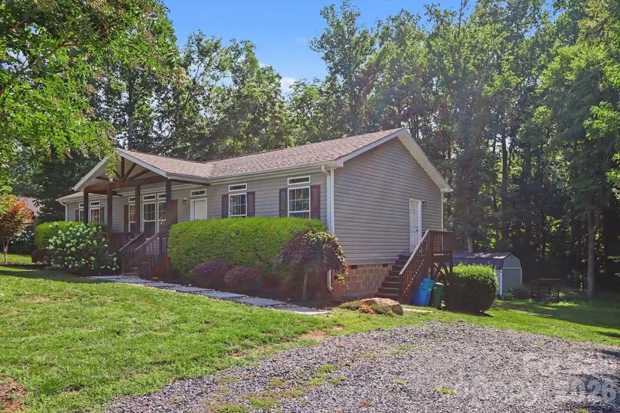 806 New Castle Court, Albemarle, NC 28001 - #2