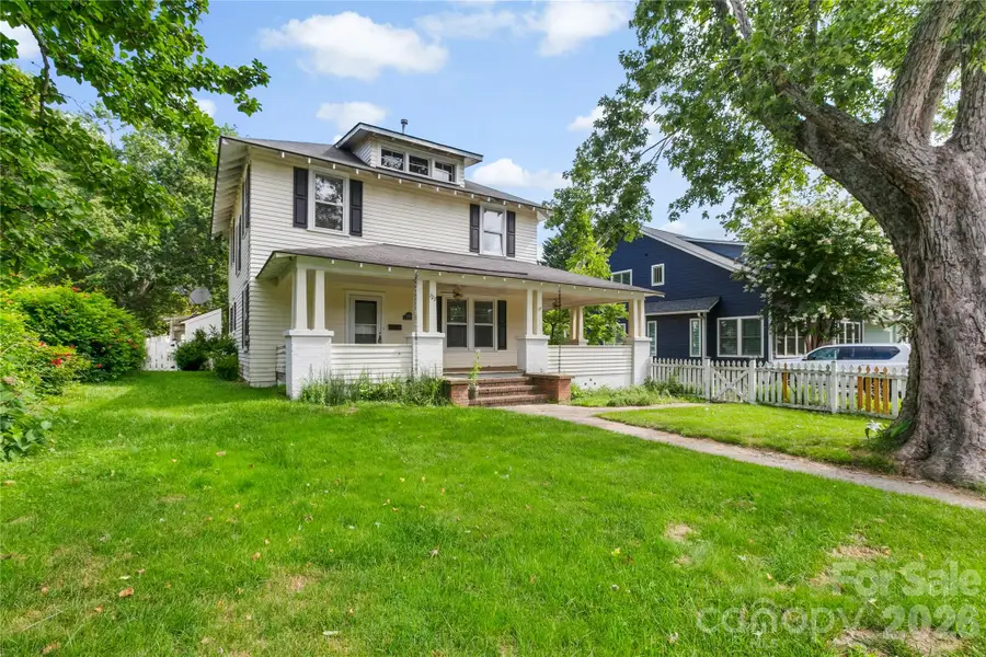 729 5th Avenue W, Hendersonville, NC 28739 - #2