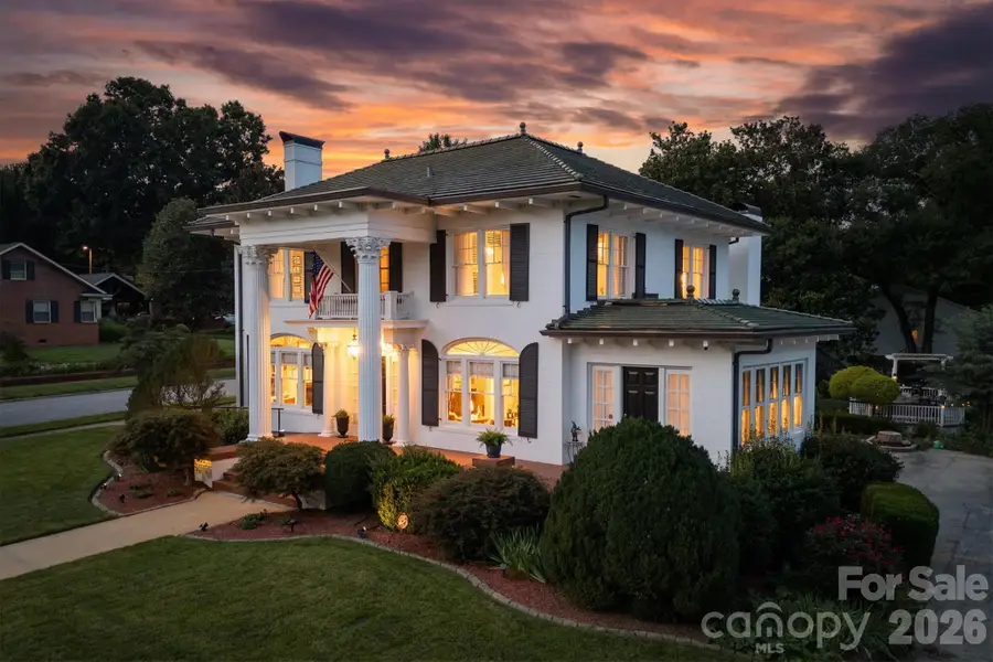 501 Norwood Street Sw, Lenoir, NC 28645 - #3