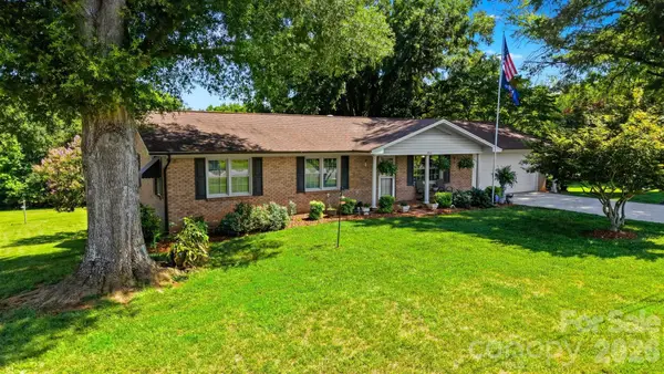 3210 W Calvin Street, Claremont, NC 28610
