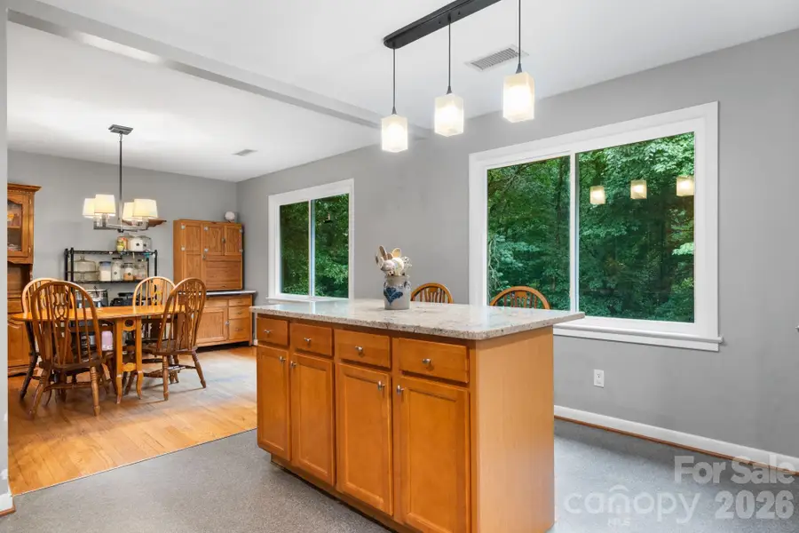 267 25th Avenue Nw, Hickory, NC 28601 - #2