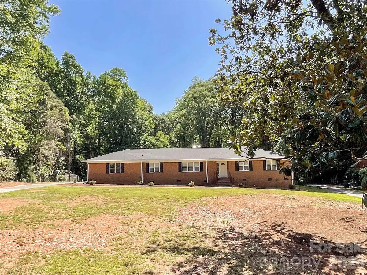 6728 Lakeside Drive, Charlotte, NC 28215 - #1