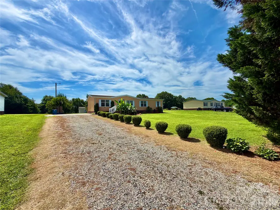 1104 Spring Meadow Drive, Woodleaf, NC 27054 - #2