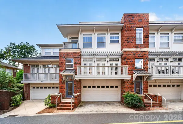 930 Gracie Way, Charlotte, NC 28204