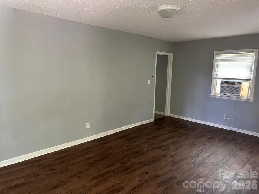 705 N Logan Street, Gastonia, NC 28052 - #2