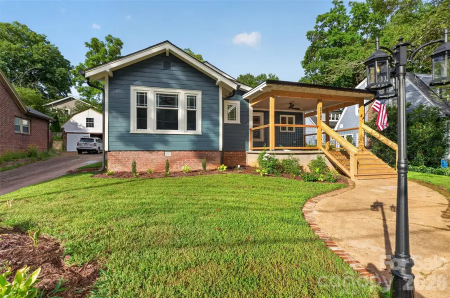 217 Norwood Street Sw, Lenoir, NC 28645 - #2