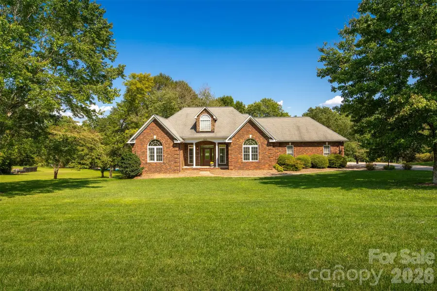 3808 Falling Creek Road Ne, Hickory, NC 28601 - #2