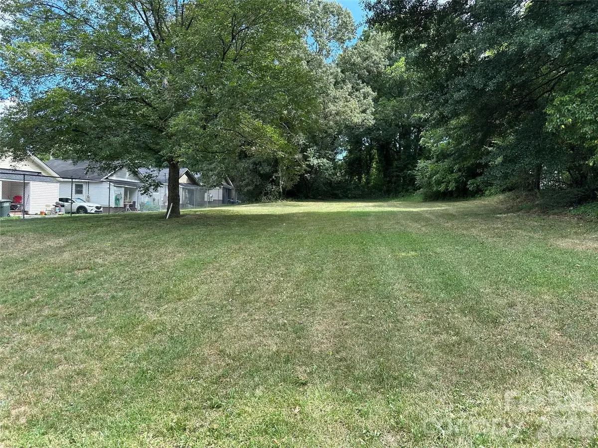119 W Bradley Street, Gastonia, NC 28052 - #1