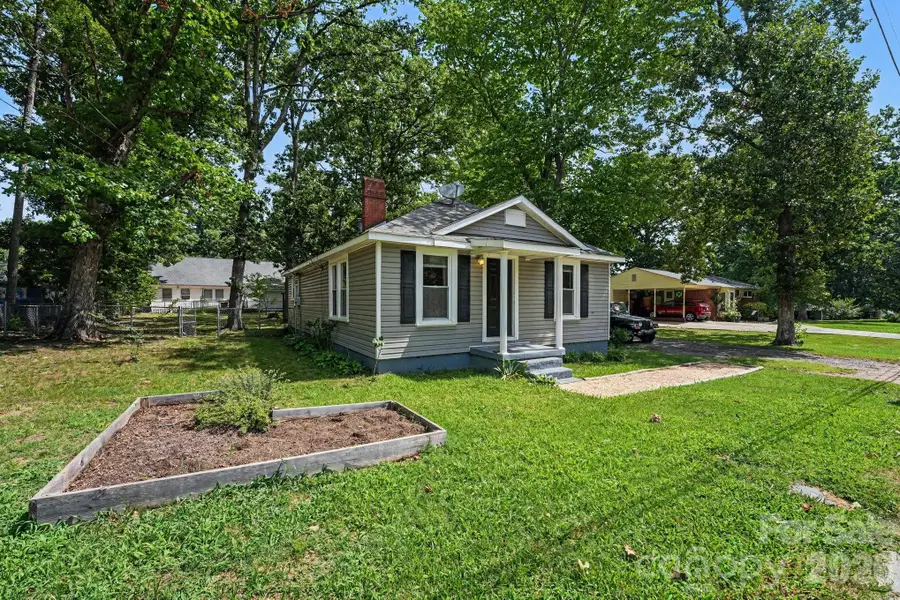 2111 Englewood Street, Kannapolis, NC 28083 - #3