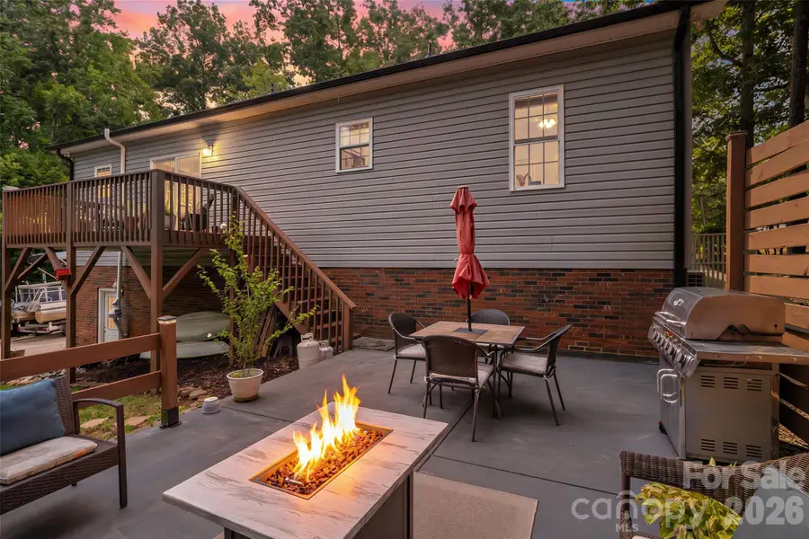 290 Skyland Drive, Troy, NC 27371 - #2