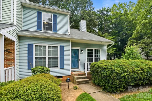 6355 Windsor Gate Lane, Charlotte, NC 28215