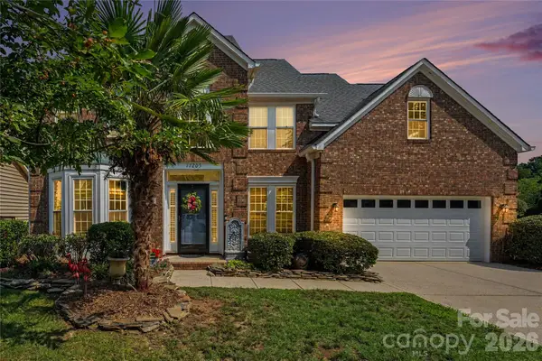17205 Asti Court, Cornelius, NC 28031
