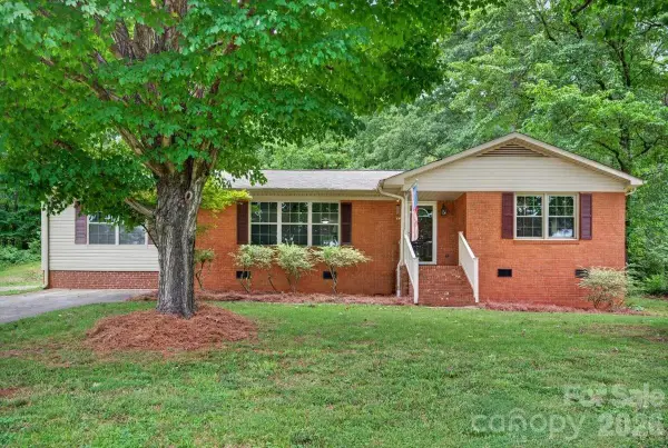 101 N Main Street, Mount Pleasant, NC 28124