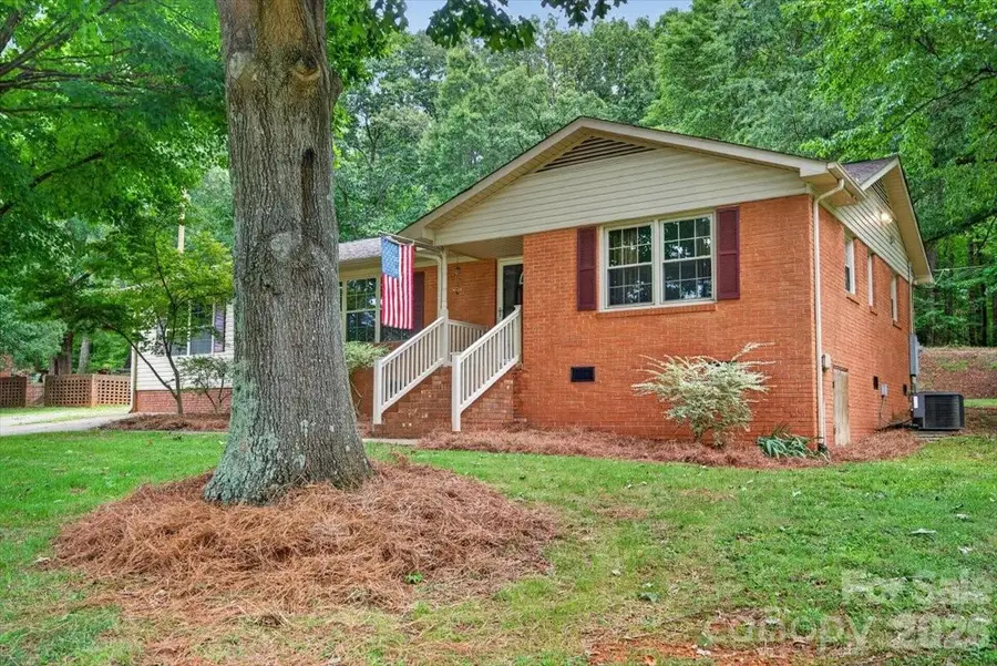 101 N Main Street, Mount Pleasant, NC 28124 - #2