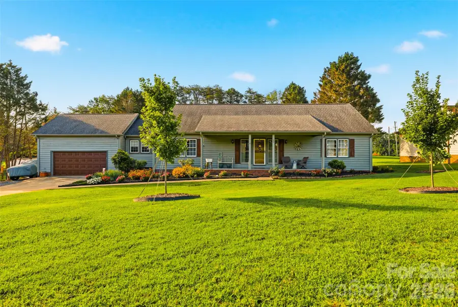 40 Candlewick Cove Drive, Taylorsville, NC 28681 - #2