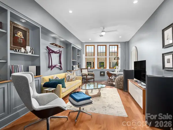 60 Haywood Street #3A, Asheville, NC 28801