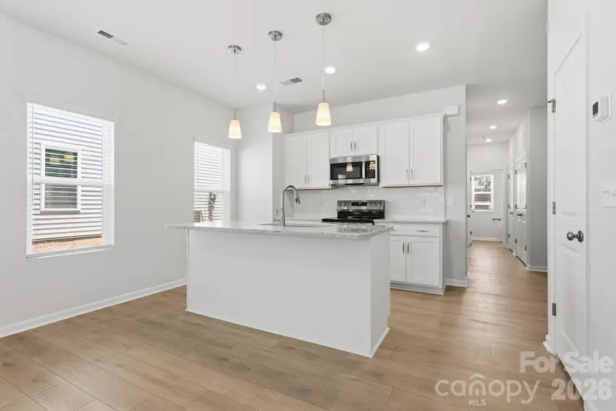 4624 Lakeview Road, Charlotte, NC 28216 - #2
