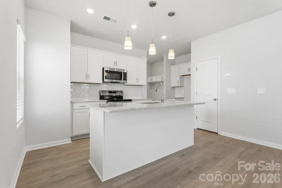 4624 Lakeview Road, Charlotte, NC 28216 - #3