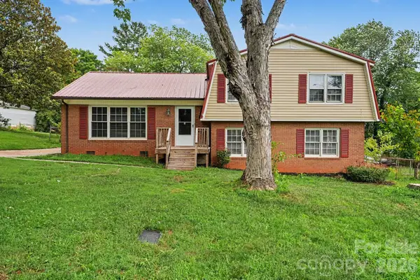630 Colonial Drive, Statesville, NC 28625