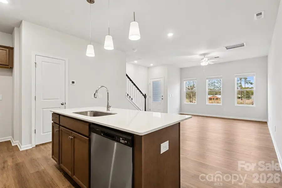 4632 Lakeview Road, Charlotte, NC 28216 - #2