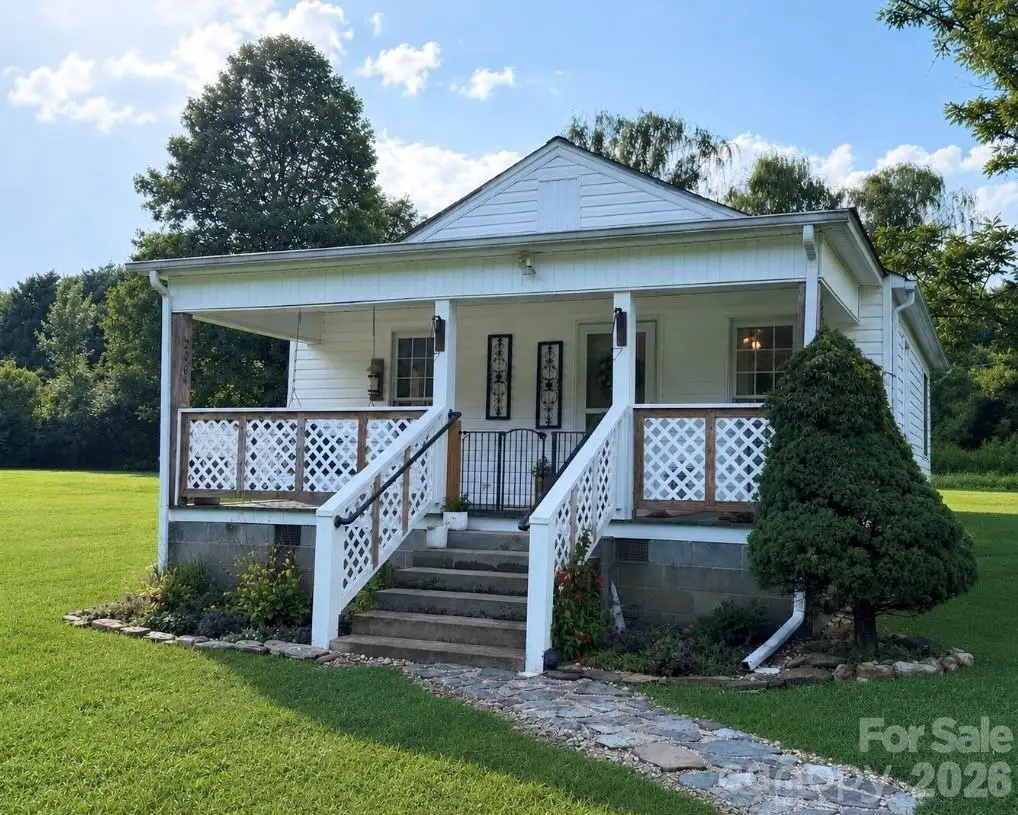 2064 Alberton Lane, Lenoir, NC 28645 - #1